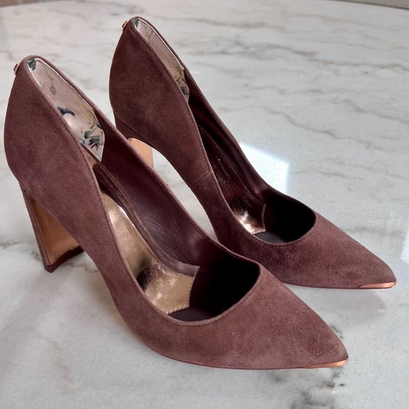 TED BAKER Bubeli Brown Suede Leather Pointed Toe Wide Heel Pumps 37.5 NEW - Picture 5 of 6